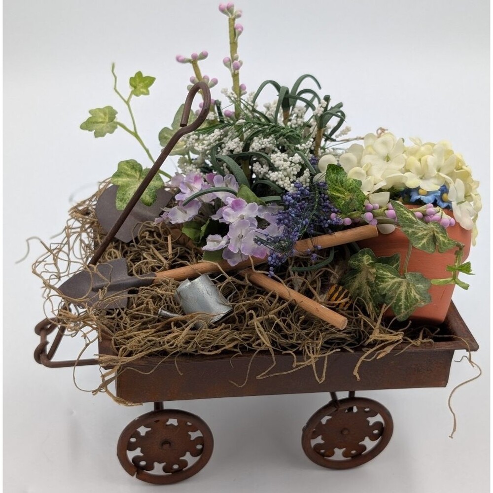 Small Metal Wagon Flowers Shovel Watering Container Pre-owned